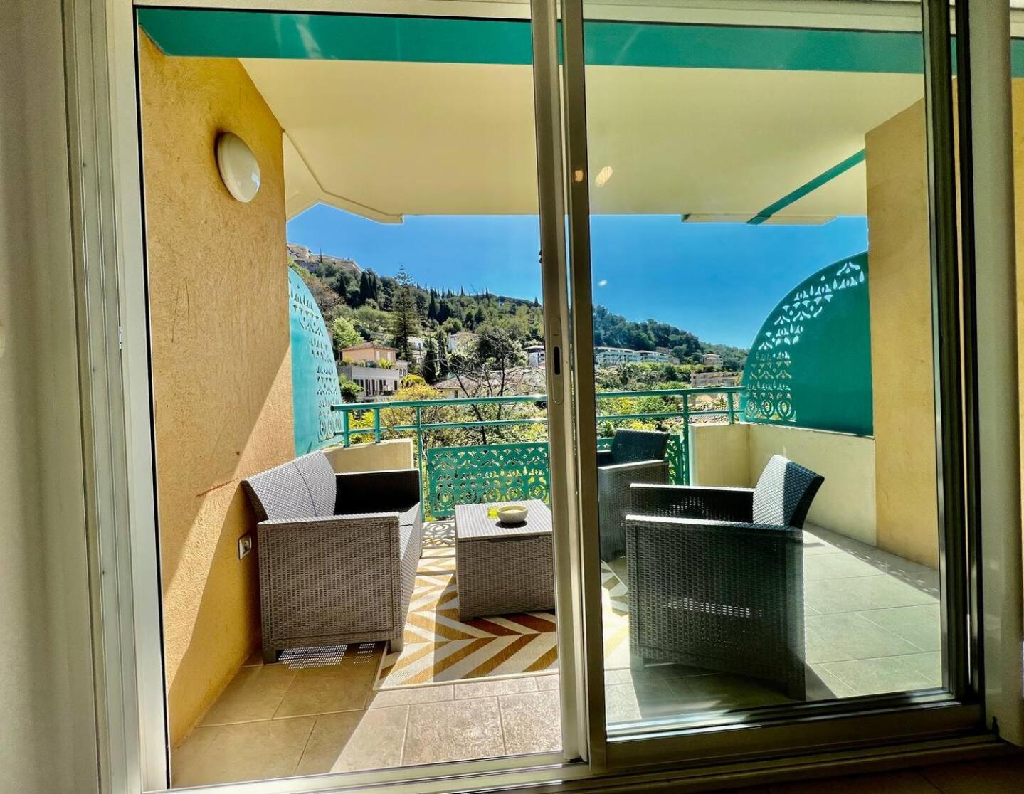 Quiet Studio Swimming Pool Roquebrune Exterior photo